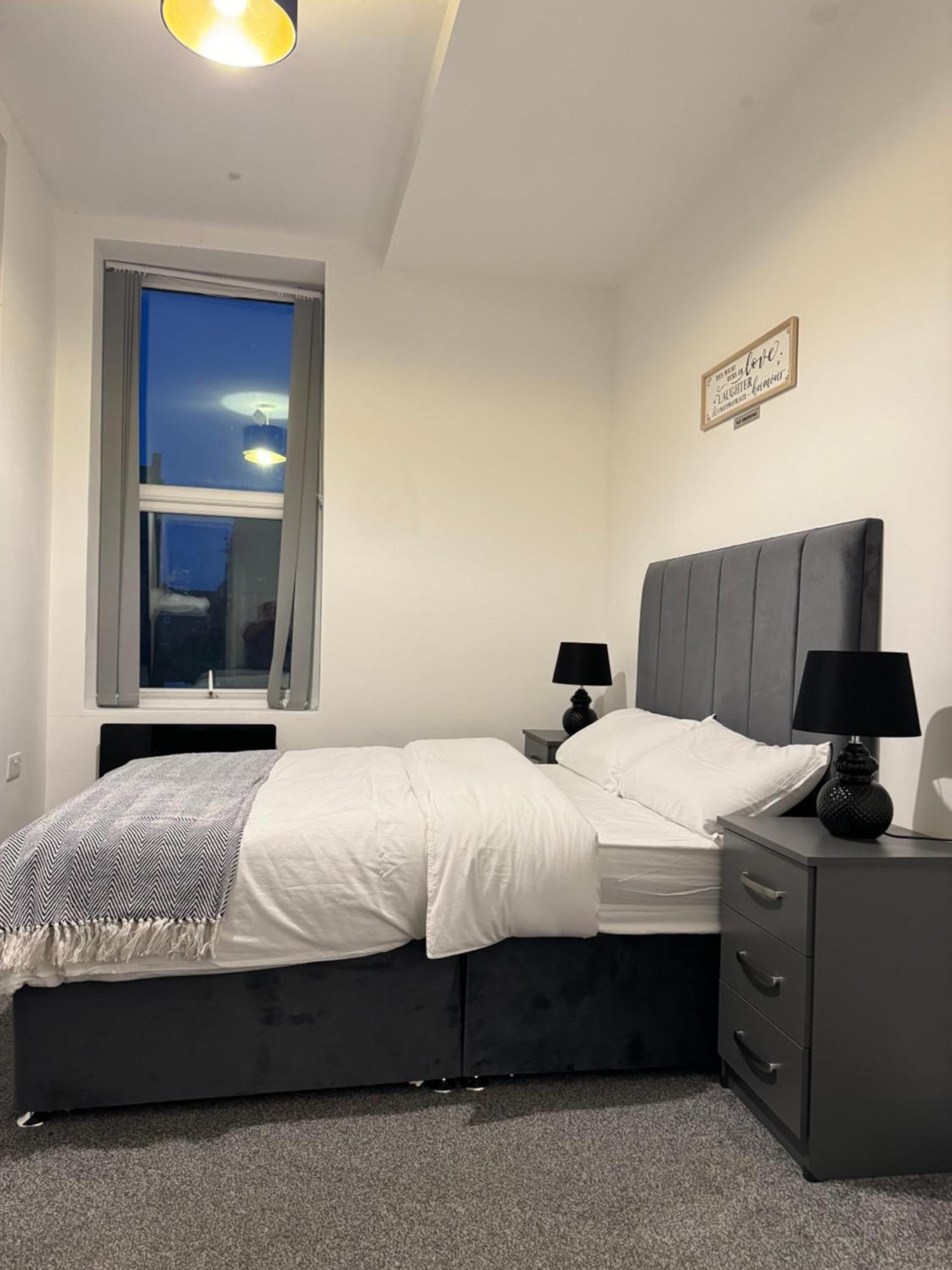 Icon Residencia Apartment Μάντσεστερ Εξωτερικό φωτογραφία