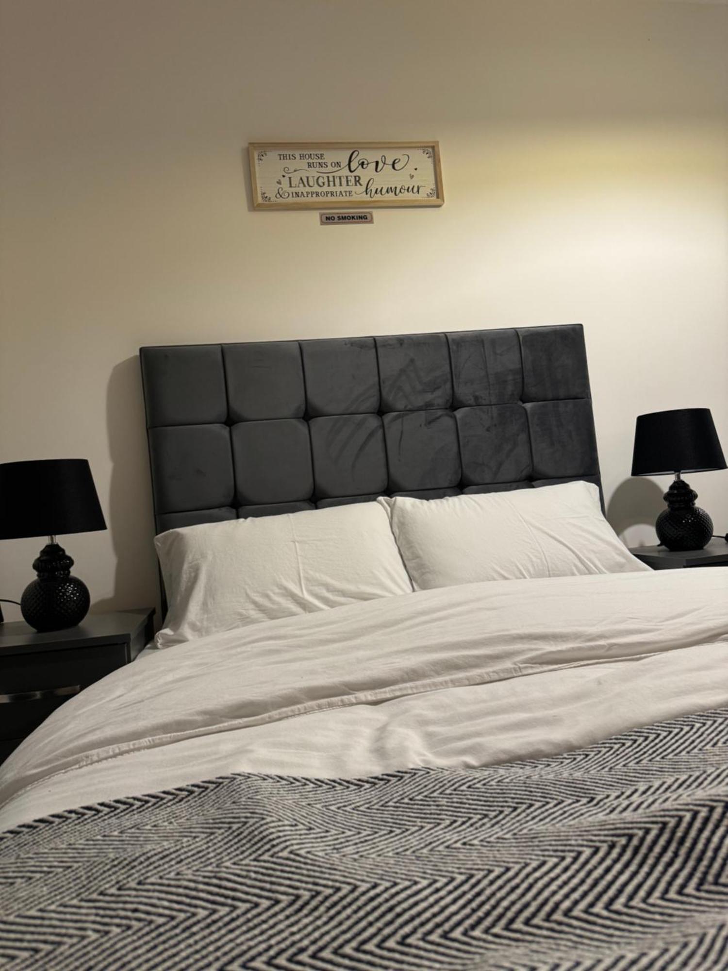 Icon Residencia Apartment Μάντσεστερ Εξωτερικό φωτογραφία